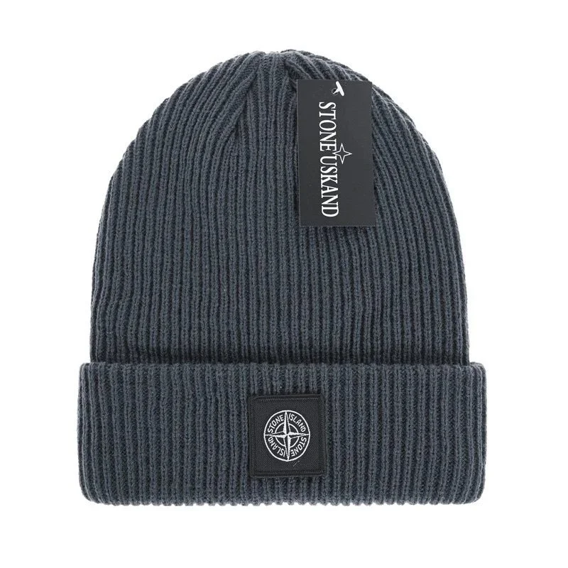 Stone Island 68-15 Beanie Dark Grey Headwear