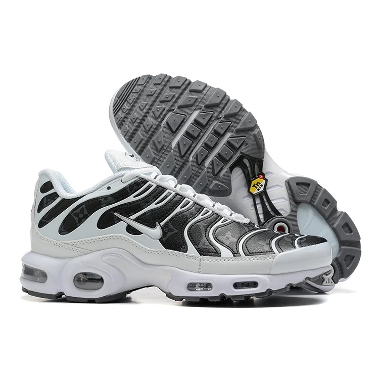 Nike Air Max Tuned Air Triple White Black Sneakers