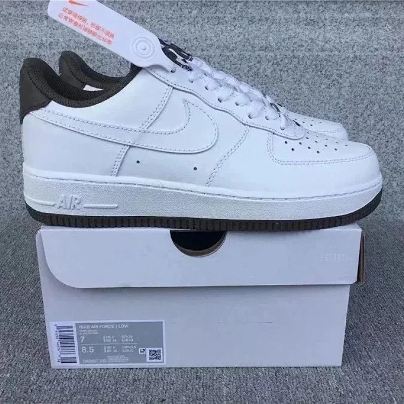 Nike Nike Air Force 1 Low Triple White Sneakers White - 1