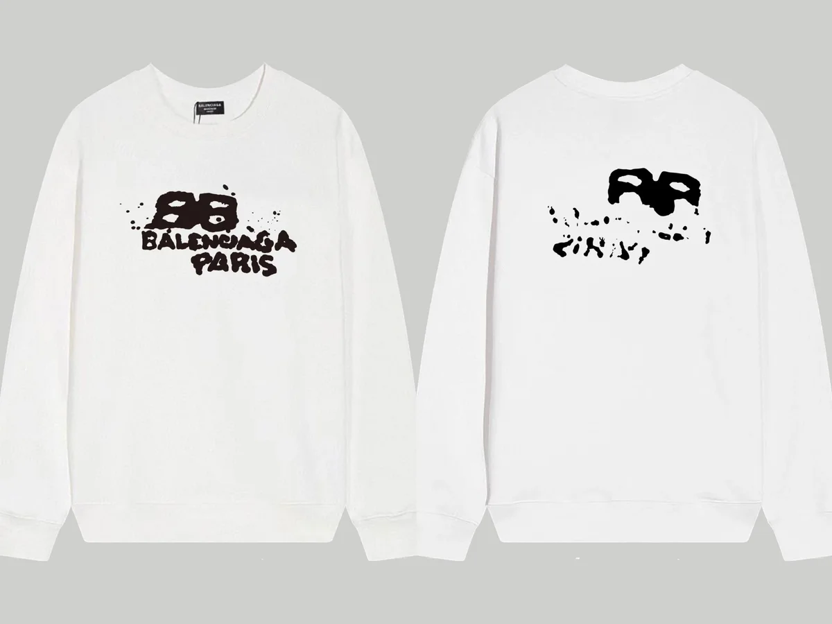 Balenciaga White 'BALENCAGA PARIS' Graphic Sweatshirt