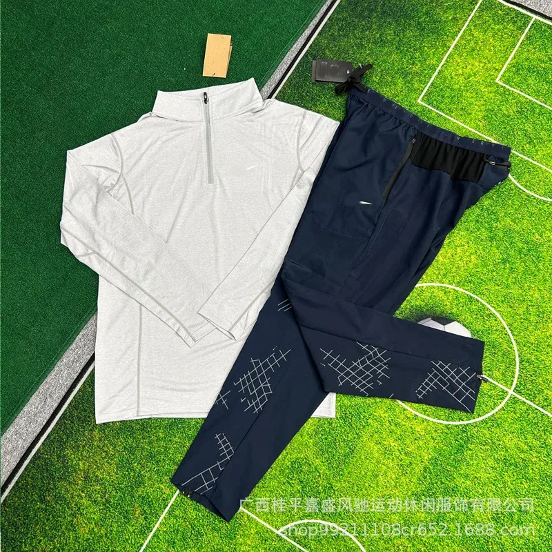 Nike Air Tech Fleece N克套装11 Tracksuit