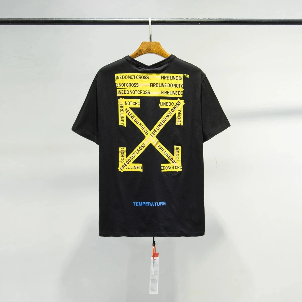 Off-White OW100 Shooter Black Yellow T-Shirt