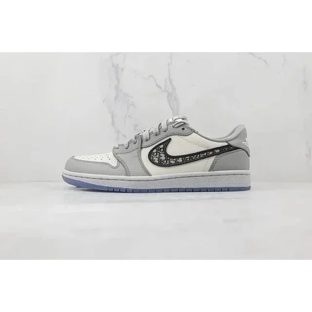 Nike Air Jordan 1 Low Triple Grey Sneakers