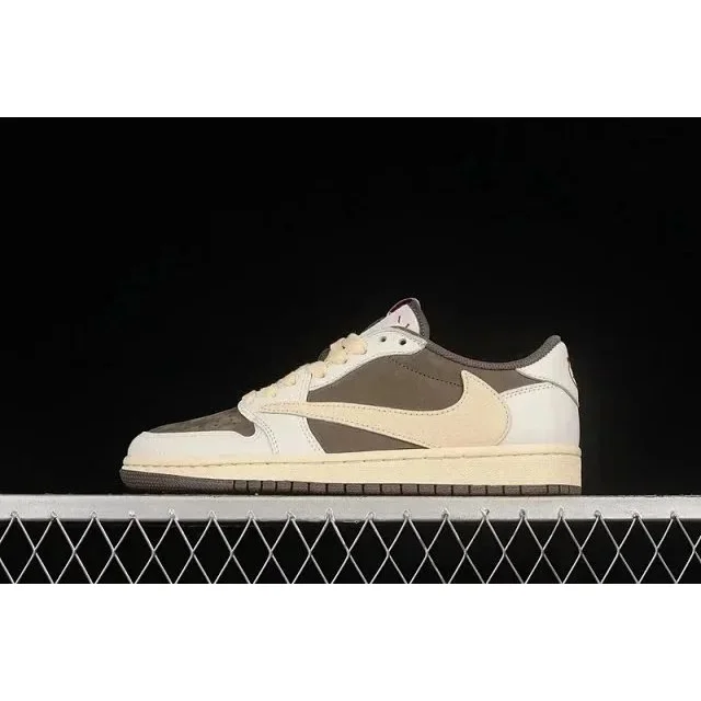 Nike Air Jordan 1 Low Oatmeal/Black Sneakers