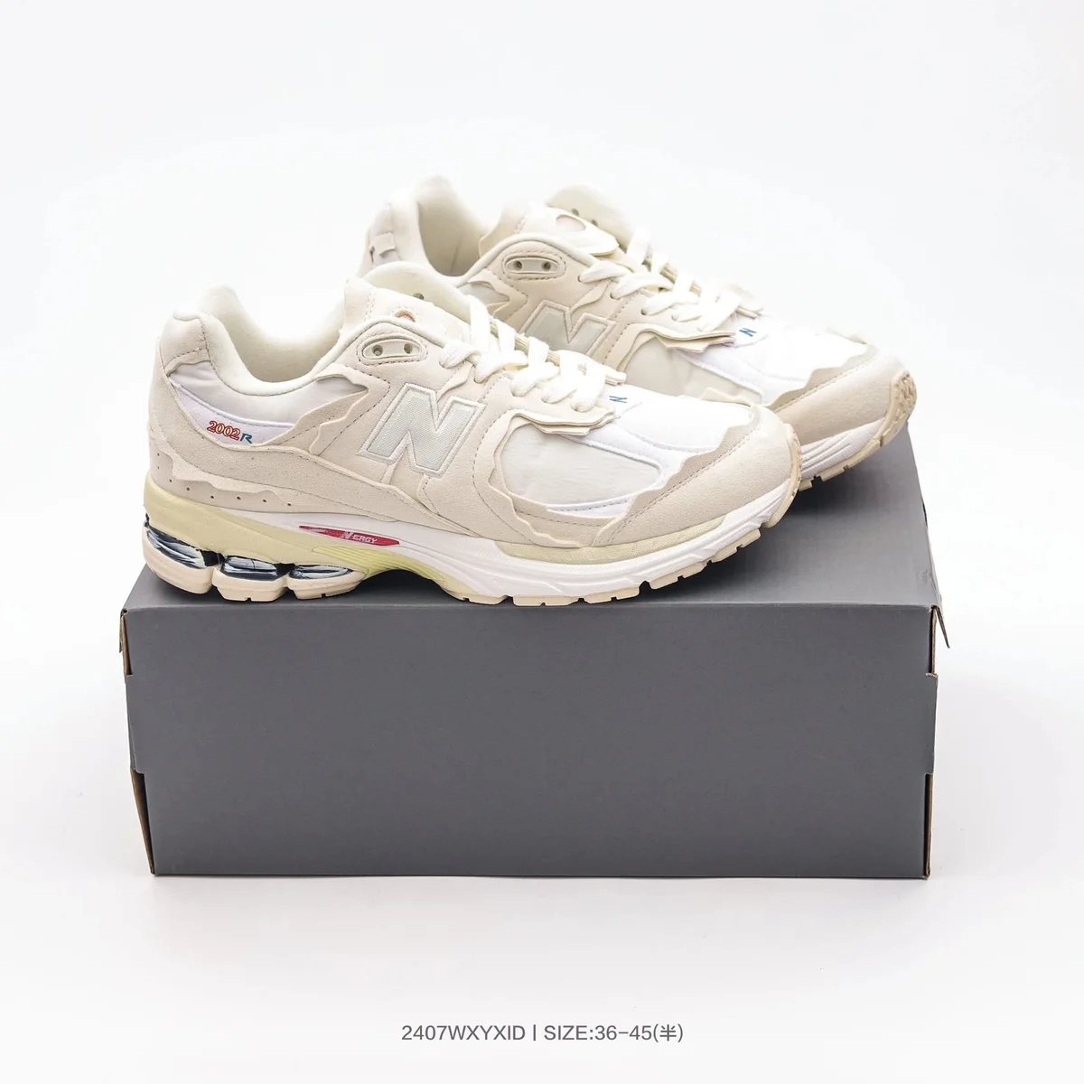 New Balance 2002R Sail/Cloud White Sneakers