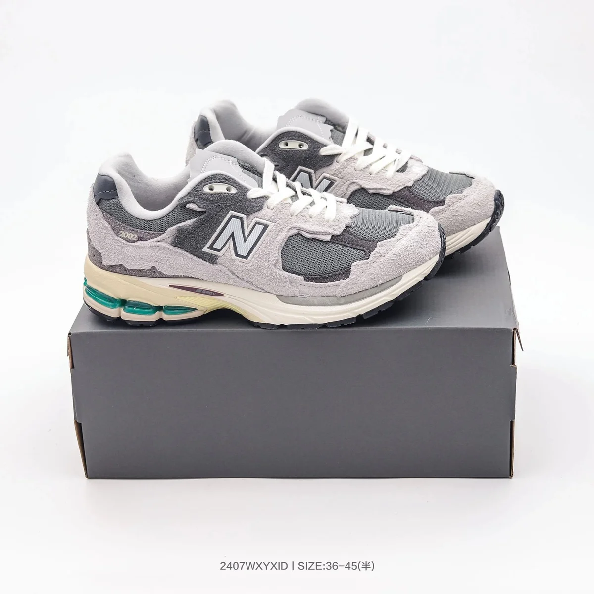 New Balance 2002R TX-05 Grey Sneakers