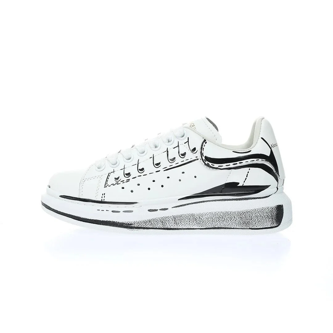 Alexander McQueen Oversized McQueen White/Black Sneakers