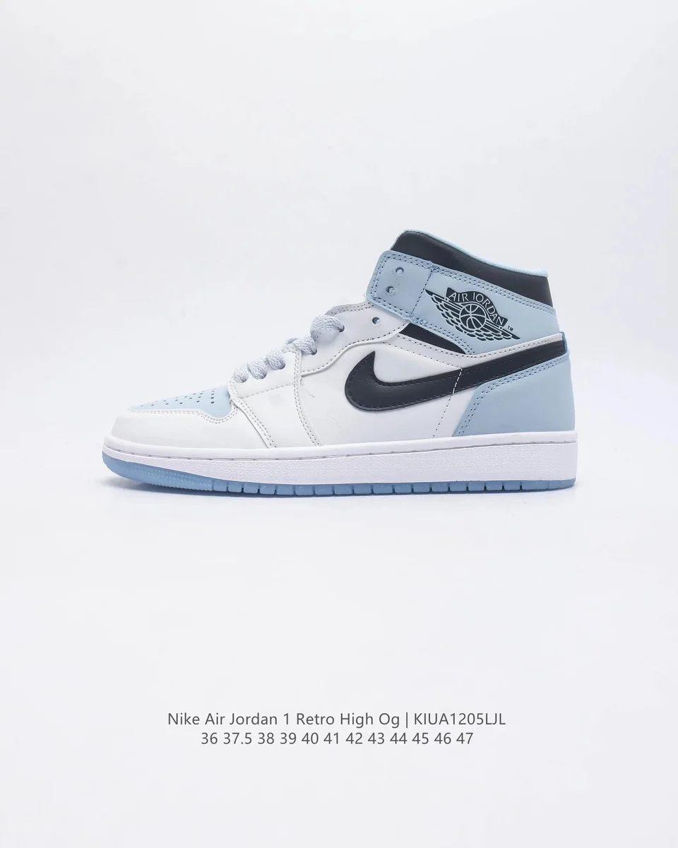 Nike Air Jordan 1 Retro High OG Sail/University Blue Sneakers