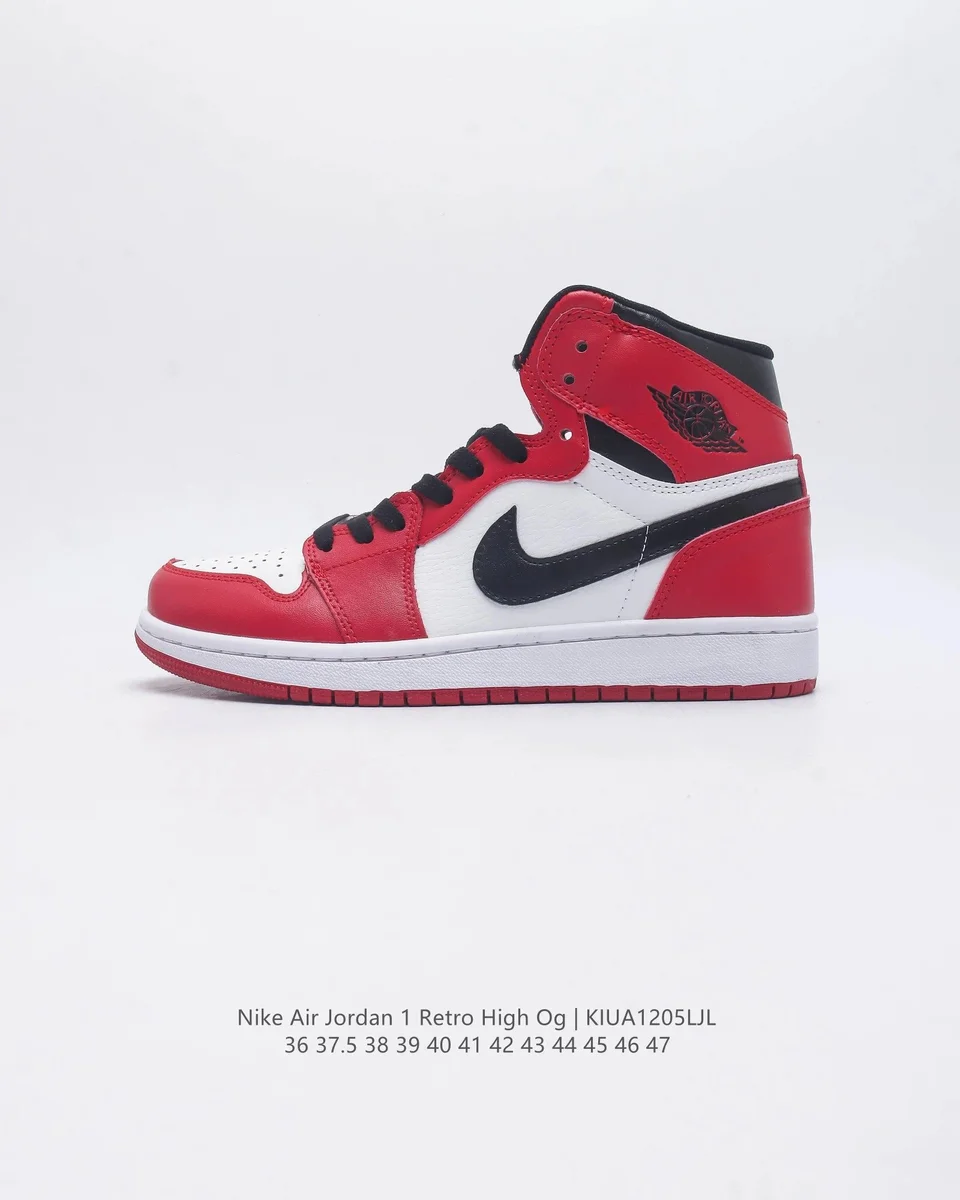 Nike Air Jordan 1 Retro High Og 'Chicago' Sneakers