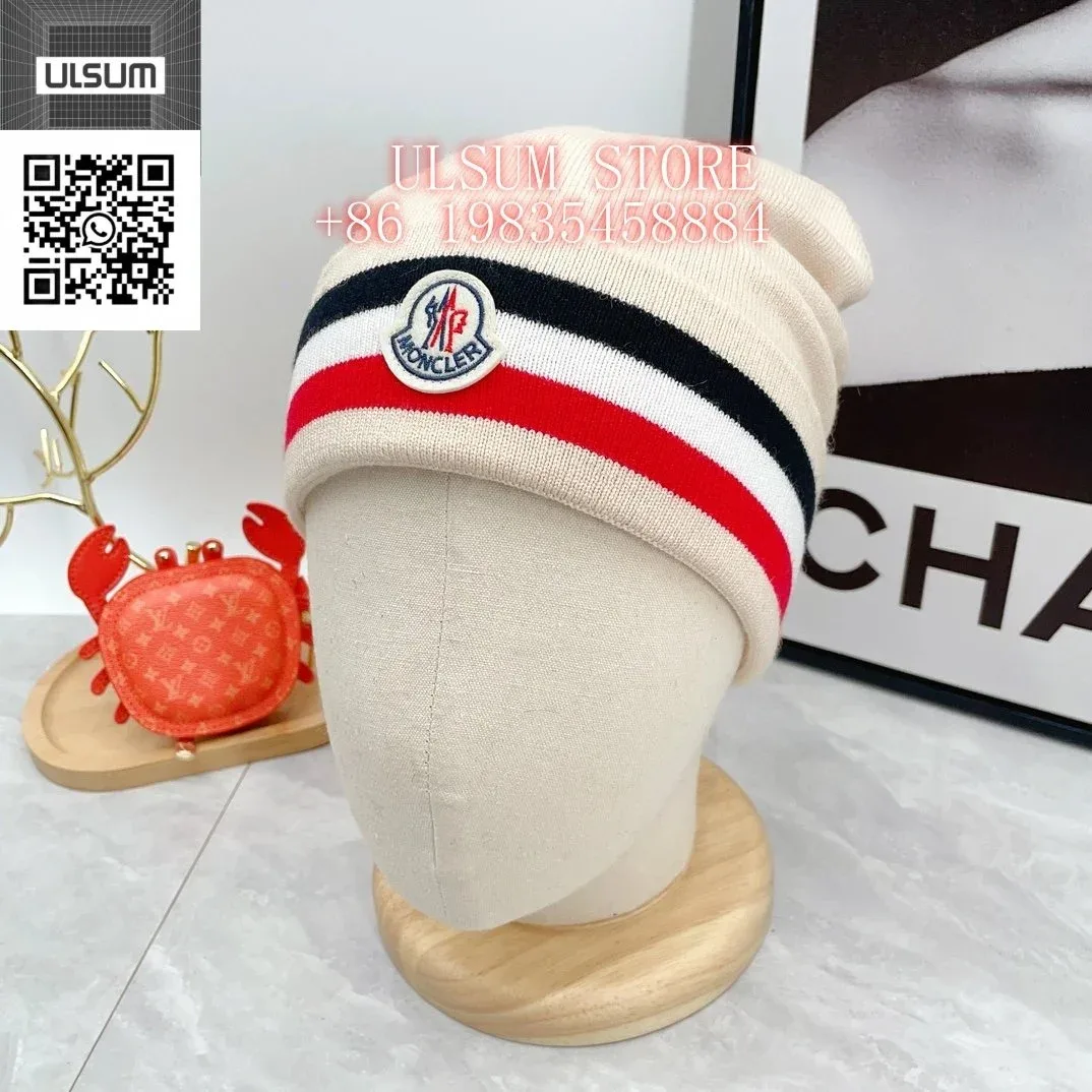 Moncler Beanie Cream Red White Striped Headwear