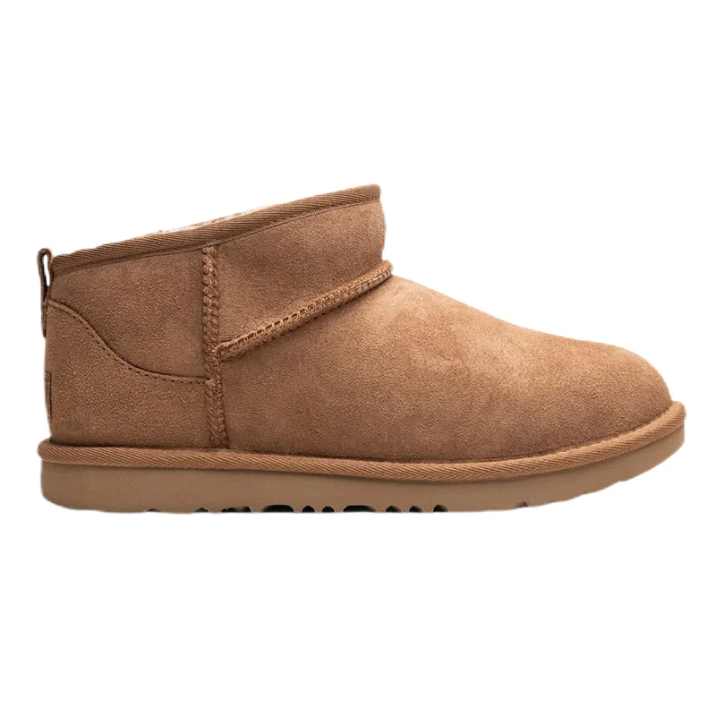 UGG Classic Short Chestnut Boots