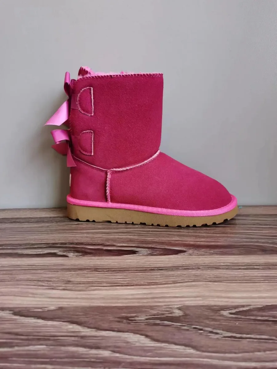 UGG Classic Short Pink Bow Boots