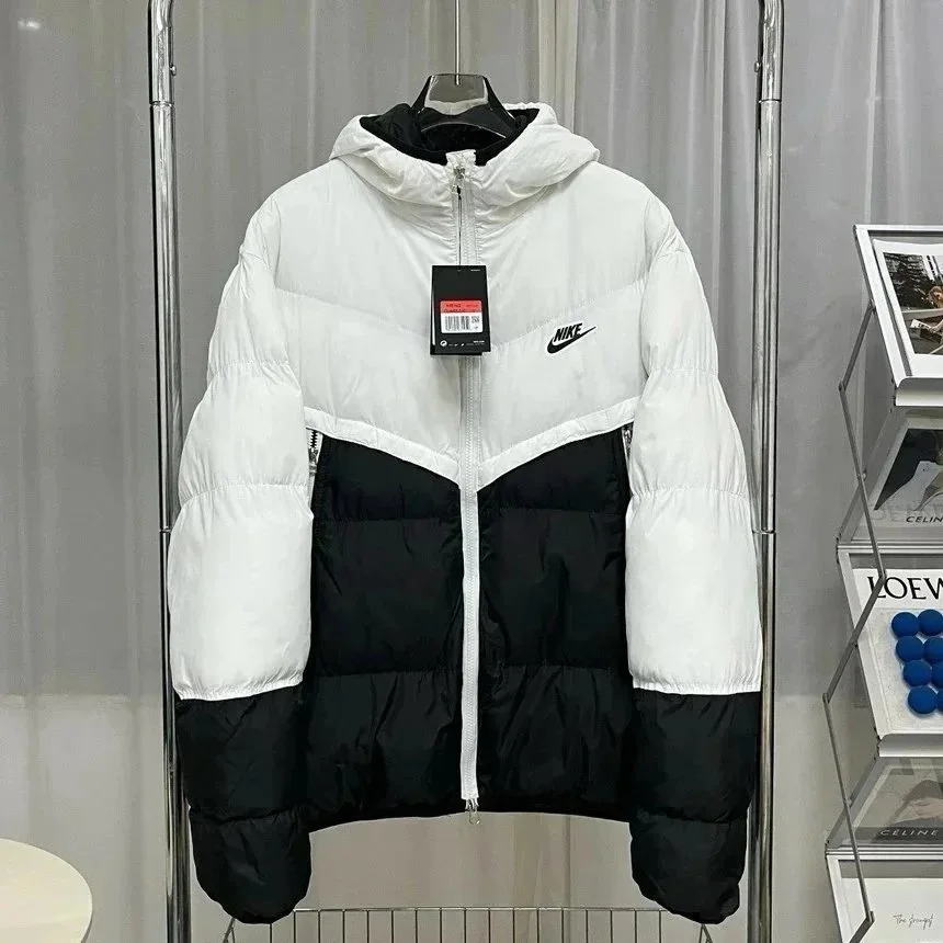 Nike Windrunner Black/White Puffer Jacket