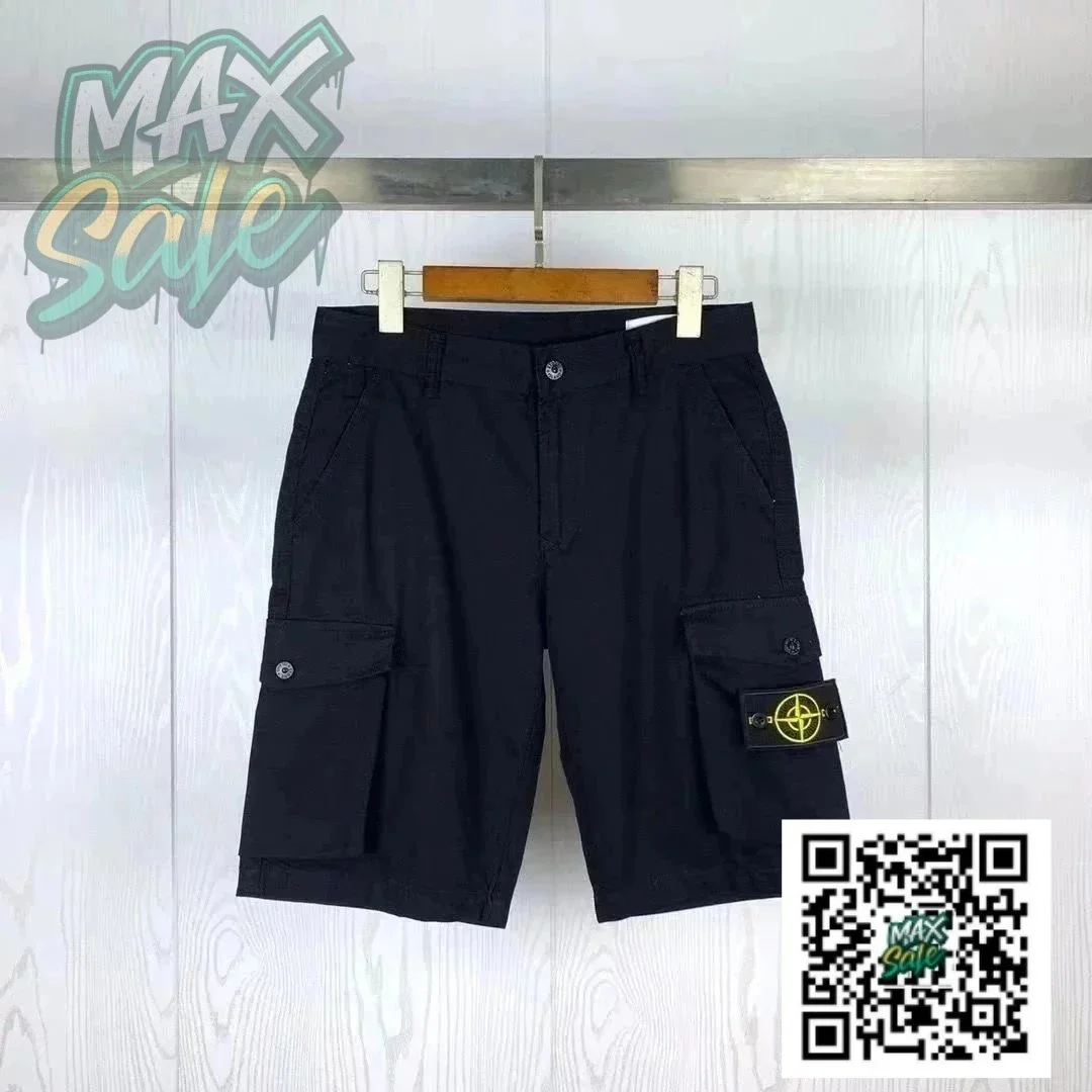 Stone Island 68-15 Black Cargo Shorts