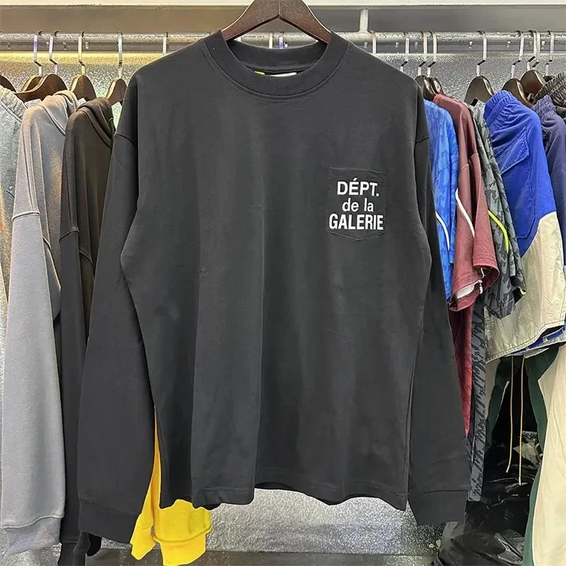 Gallery Dept. Dépt. de la Galerie Black Long-Sleeve T-Shirt