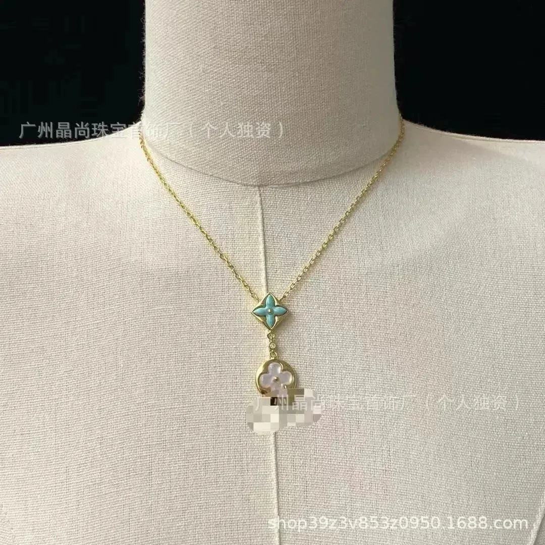 Louis Vuitton Tabi Clover Gold Necklace