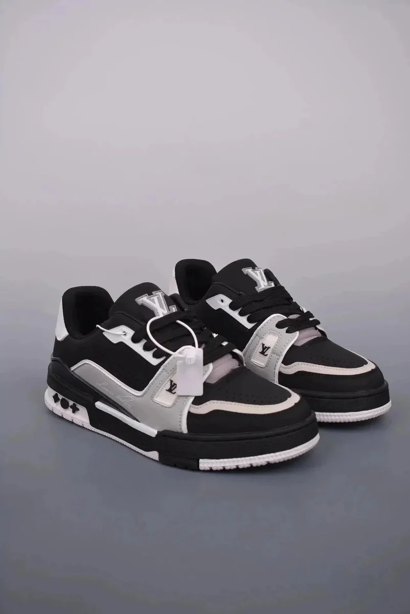Louis Vuitton LV Trainer Black & White Sneakers