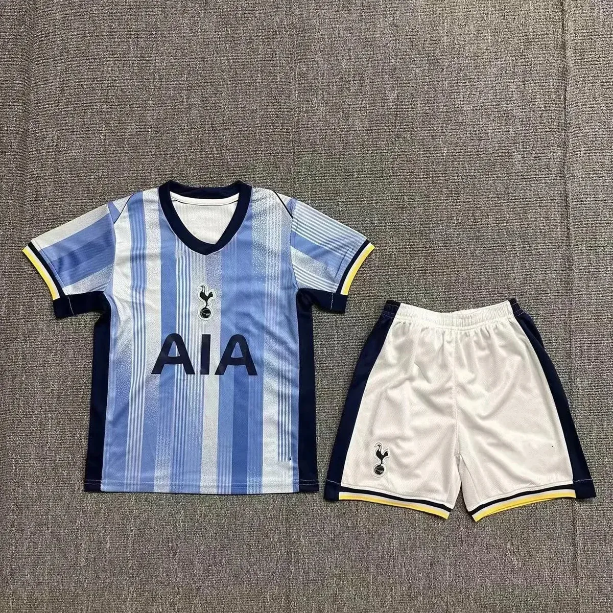 Nike Tottenham Hotspur Away Kit 2024/25 Football Jersey & Shorts Set