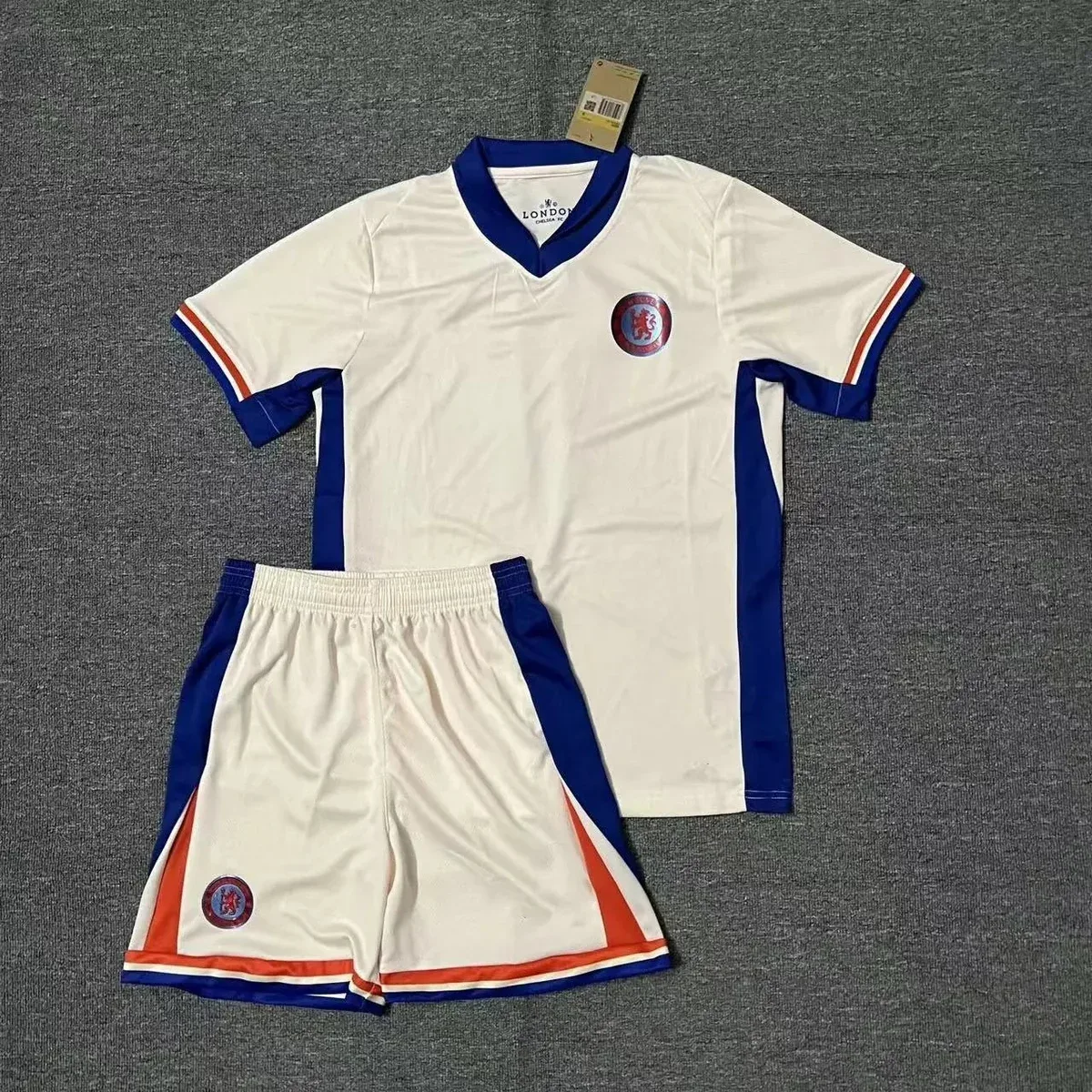 Chelsea Away Kit 24/25 Soccer Set