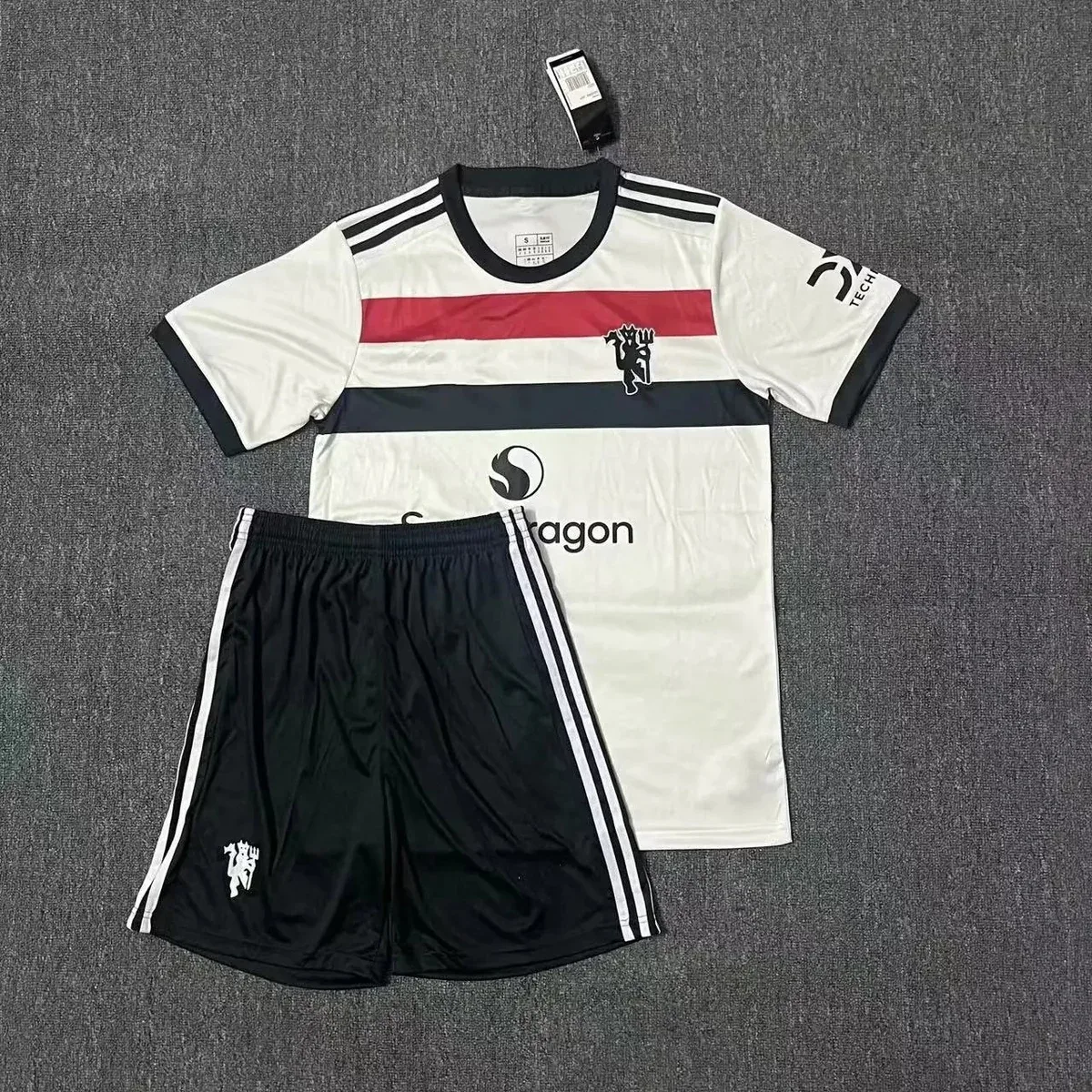 Adidas Manchester United White & Black Kit