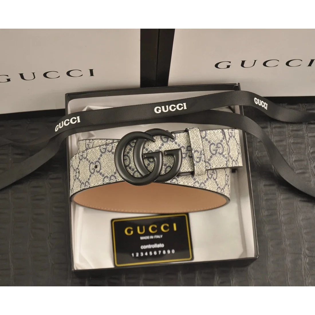 Gucci GG Supreme Belt White/Blue Leather Belt