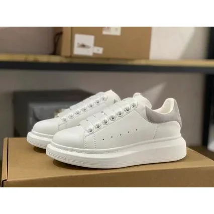 Alexander McQueen Alexander McQueen Oversized White/Grey Tail Sneakers White - 1
