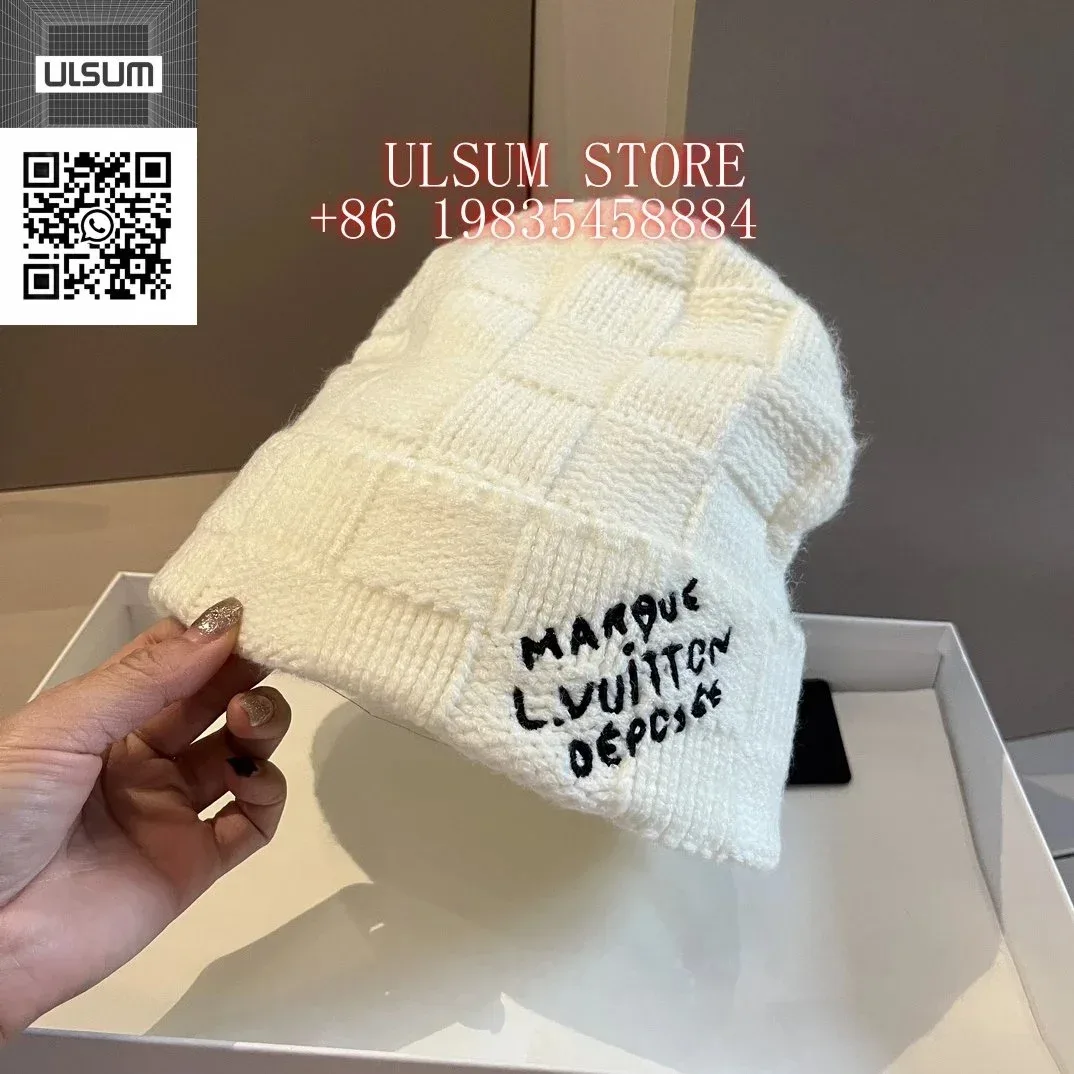 Louis Vuitton White Tabi Beanie