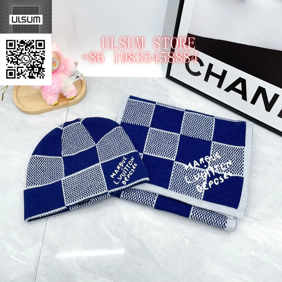 Louis Vuitton Tabi Beanie & Scarf Set Navy/White