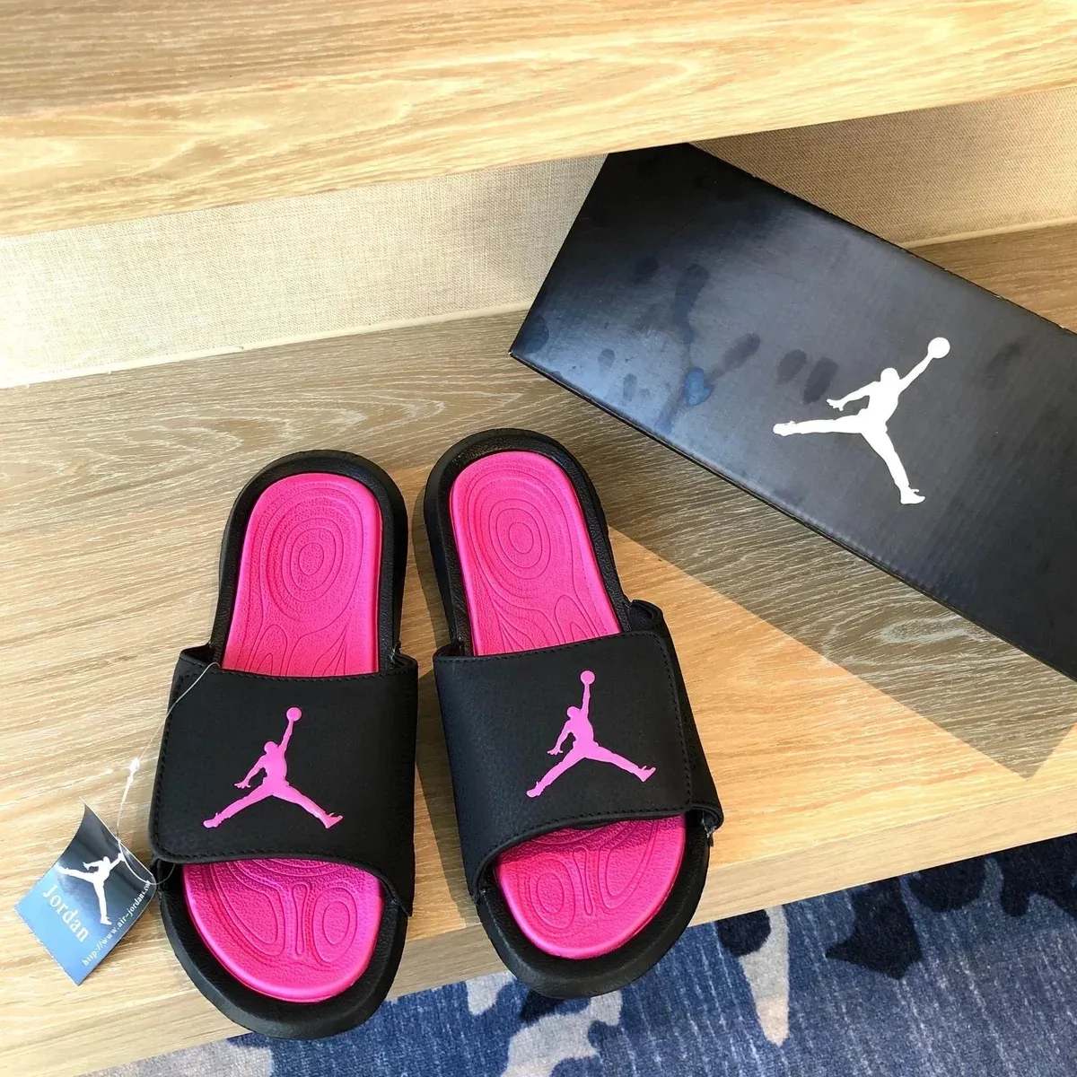 Jordan Air Jordan Hydra Black/Pink Slides