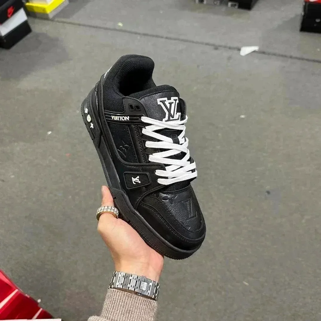 Louis Vuitton LV Trainer Black/White Sneakers