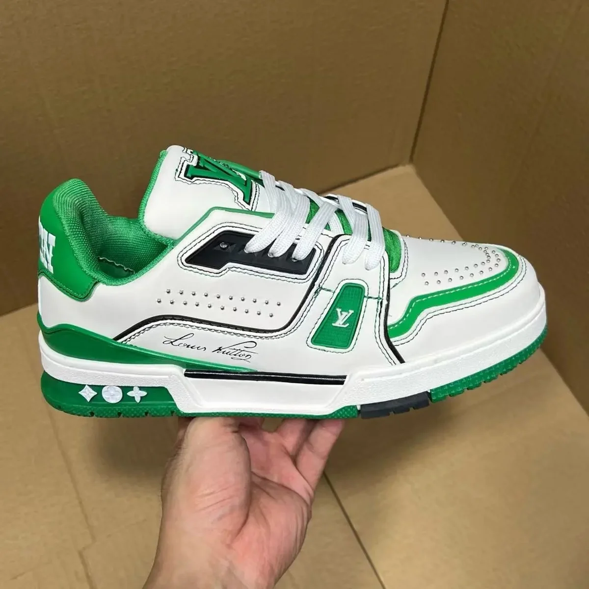Louis Vuitton LV Trainer White/Green Sneakers