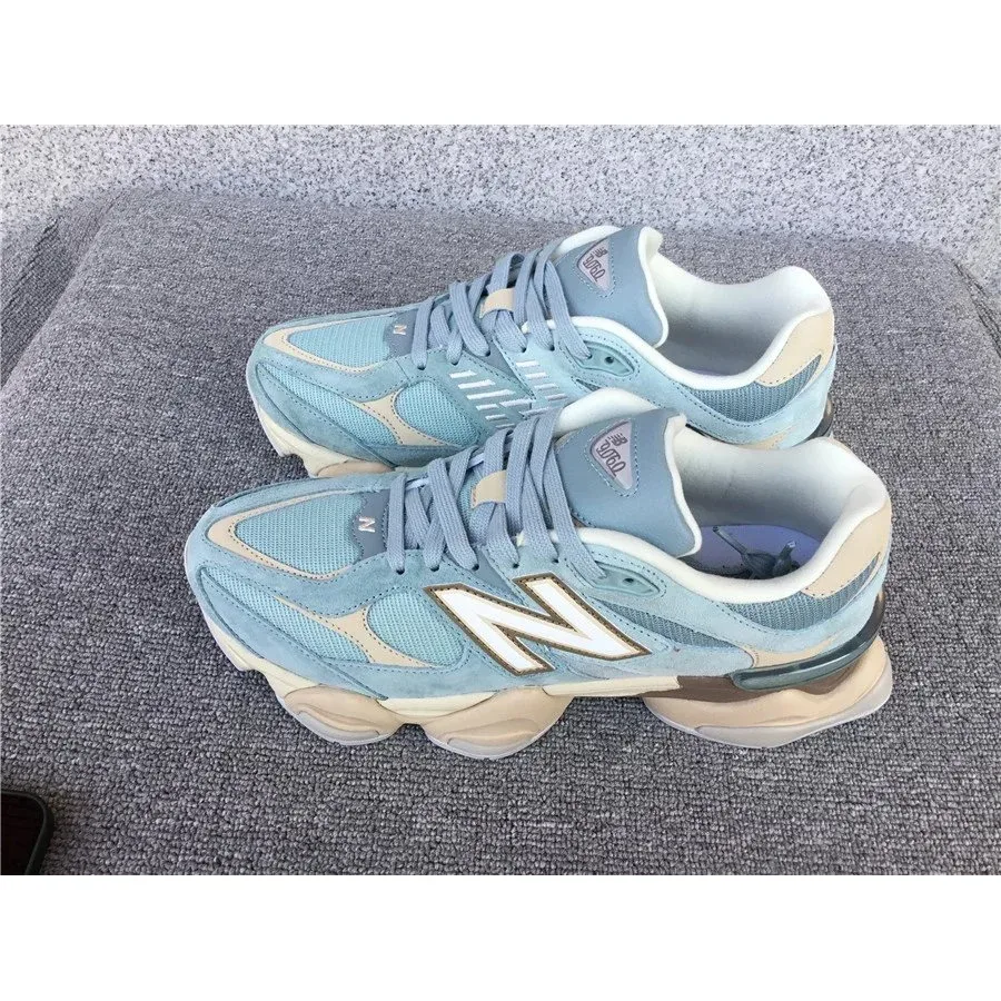 New Balance 900 Fresh Foam Light Blue Sneakers
