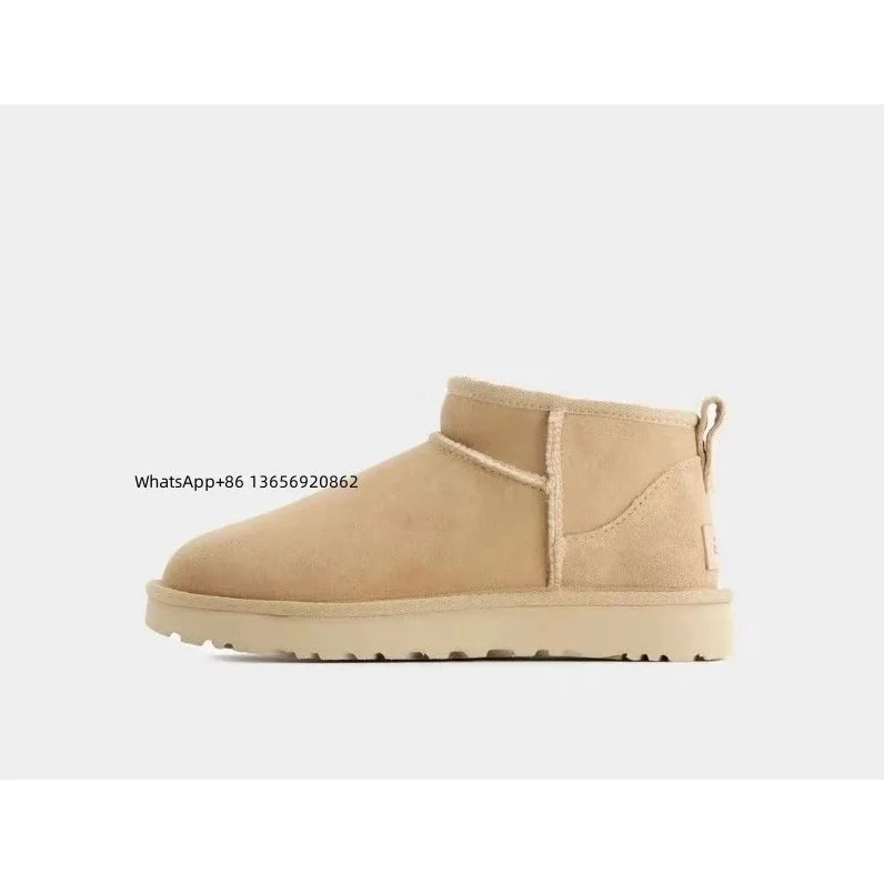 UGG Classic Short Sand Beige Boots