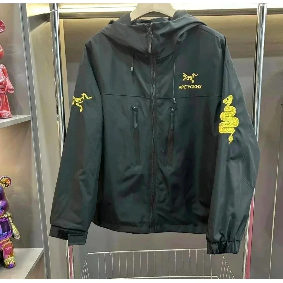 Arc'teryx AG1061 Black Yellow Embroidered Jacket