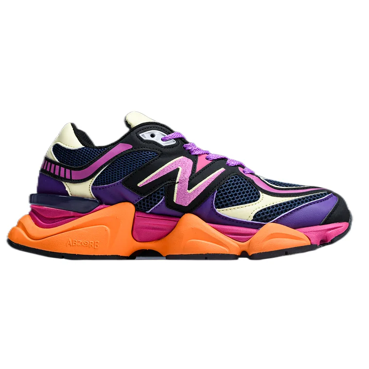 New Balance 900 Fresh Foam Triple Black Sneakers