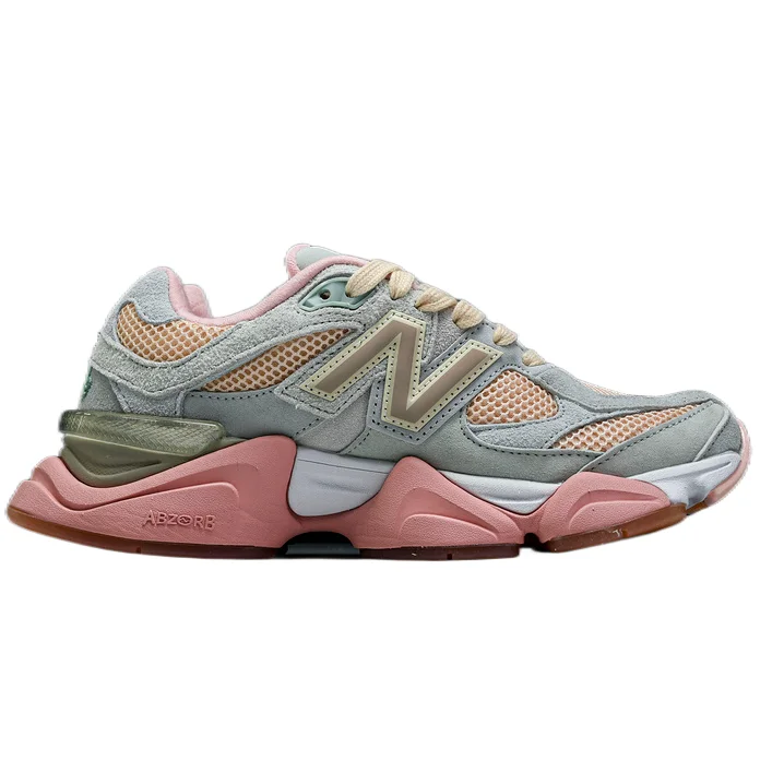 New Balance 900 Pink/Grey Sneakers