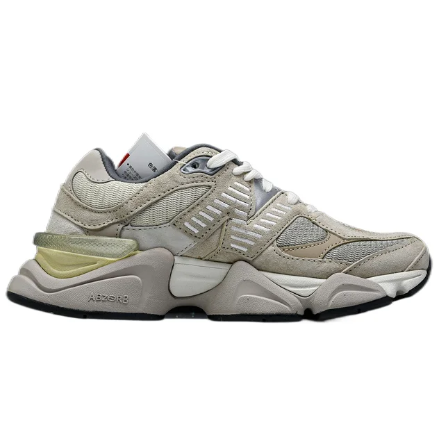 New Balance 900 MT1906R Sail/Black Sneakers