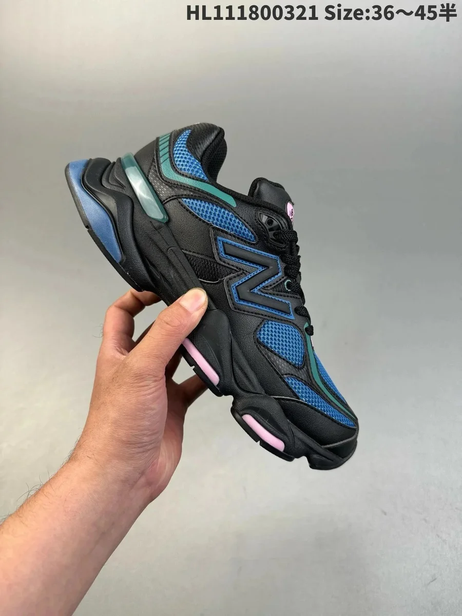 New Balance 900 ML900 Black/Blue Sneakers