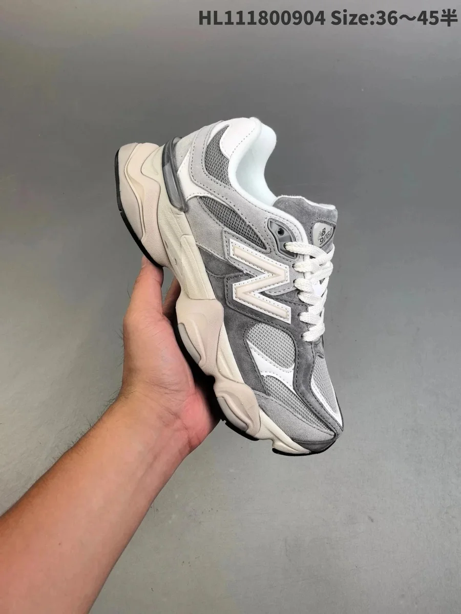 New Balance 900 Fresh Foam Grey/White Sneakers