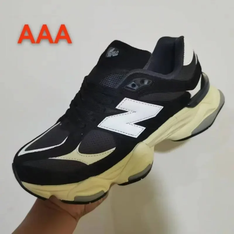New Balance 9060 Black/White Sneakers