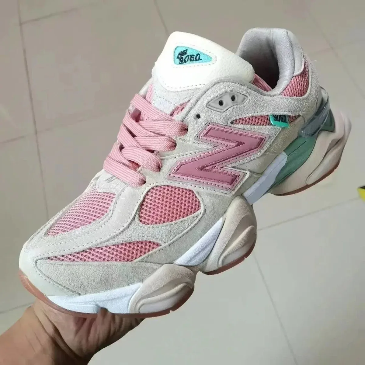 New Balance 9060 Pink/White Sneakers