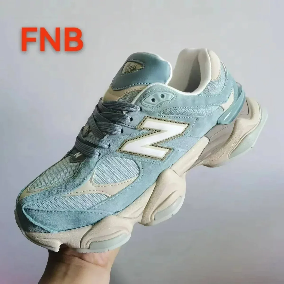 New Balance 900 FNB Mint Green Sneakers