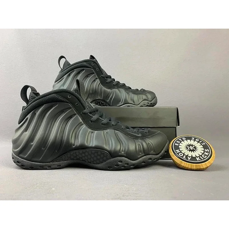 Nike Air Foamposite One Triple Black Sneakers