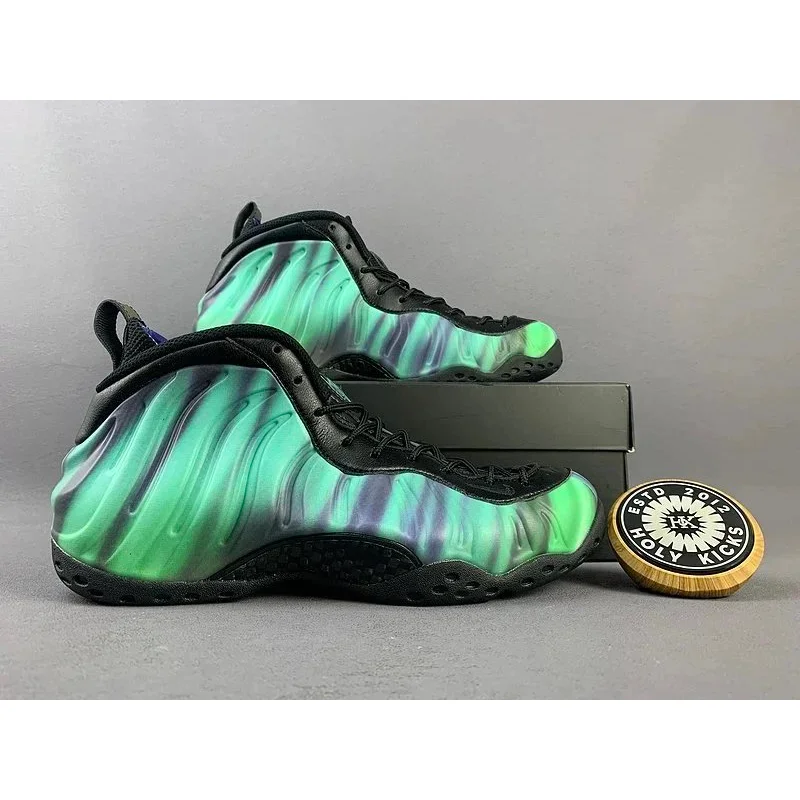 Nike Air Foamposite One Northern Lights Sneakers