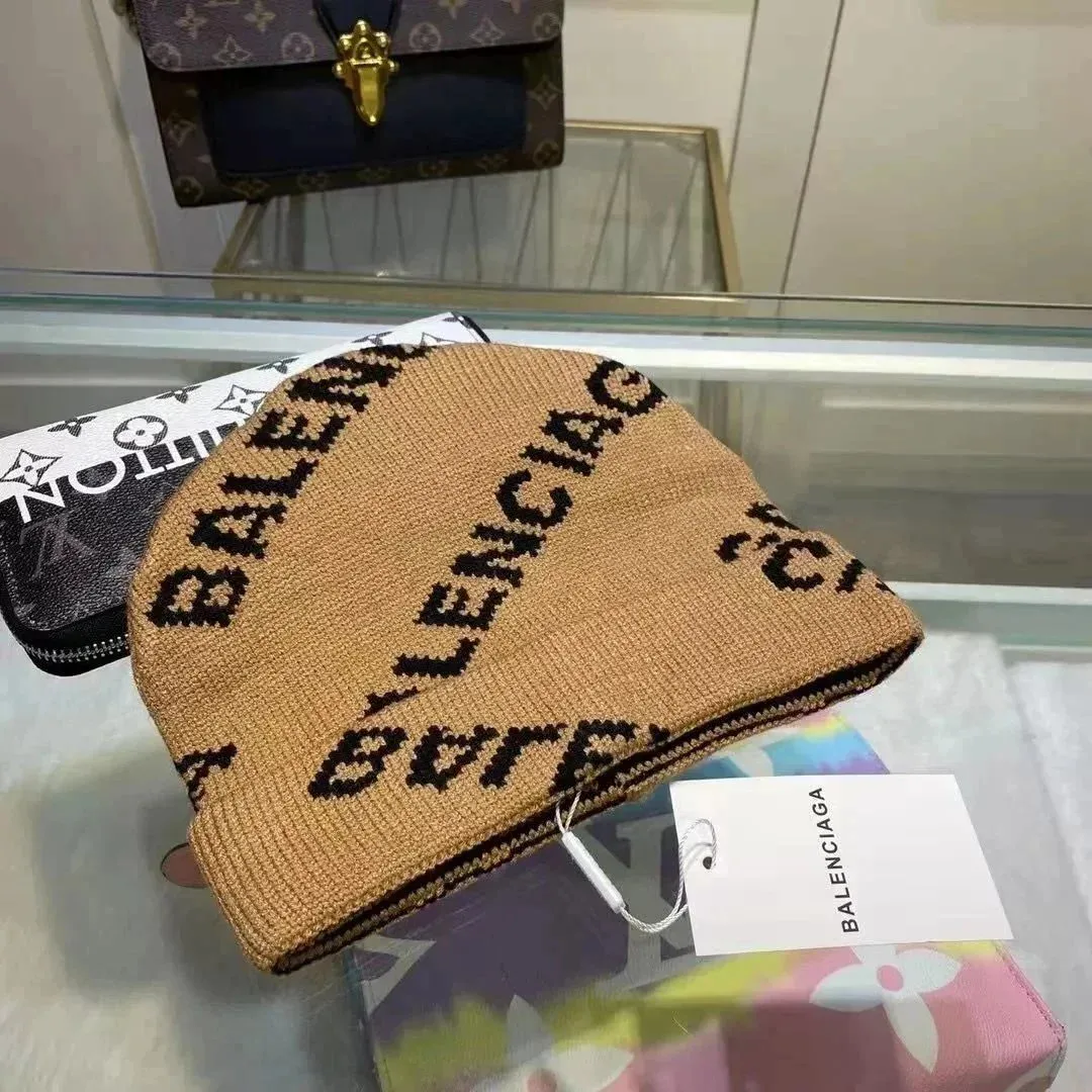 Balenciaga Beanie Camel Black Logo Headwear