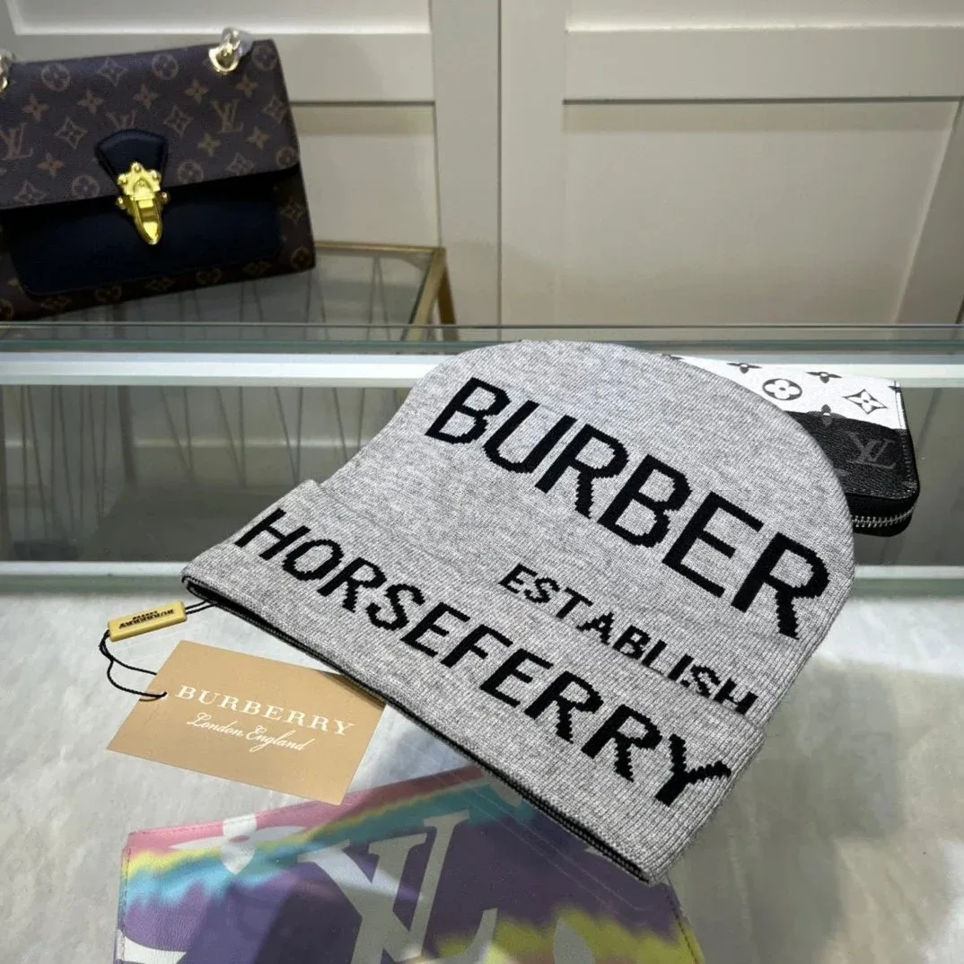 Burberry Grey Horseferry Beanie