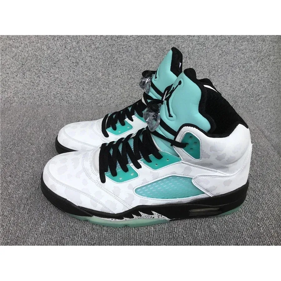 Air Jordan Air Jordan 5 White/Turquoise Sneakers