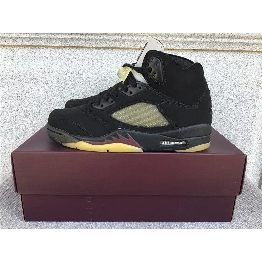 Air Jordan 5 Black Gold Sneakers