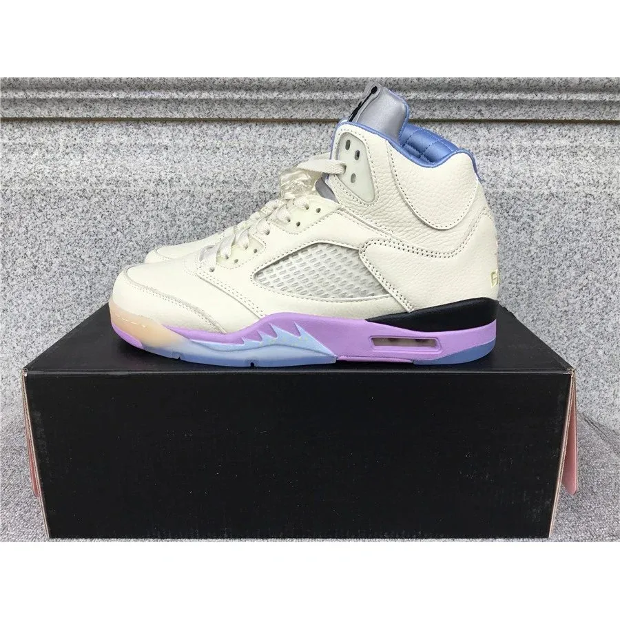 Air Jordan Air Jordan 5 Cream/Purple Sneakers