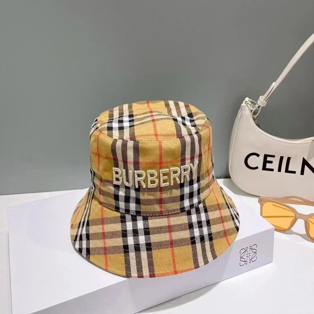 Burberry Classic Check Bucket Hat Beige